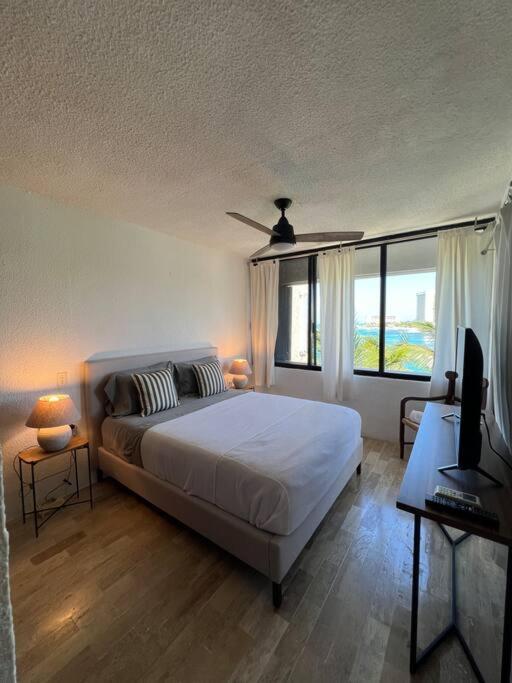 Appartement Amazing Ocean Front. 418 à Cancún Extérieur photo